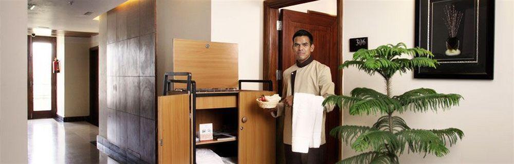 Godwin Hotel Haridwār Esterno foto