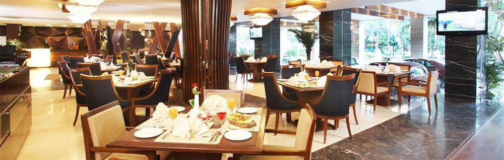 Godwin Hotel Haridwār Esterno foto