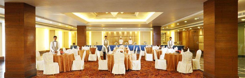 Godwin Hotel Haridwār Esterno foto