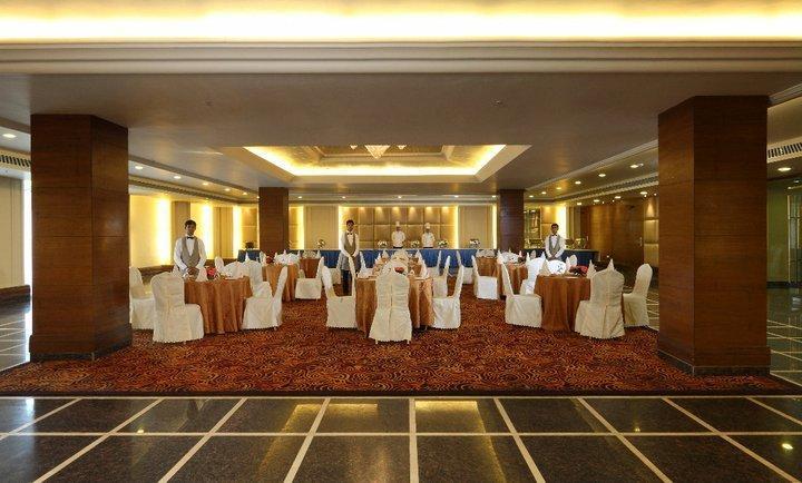 Godwin Hotel Haridwār Esterno foto